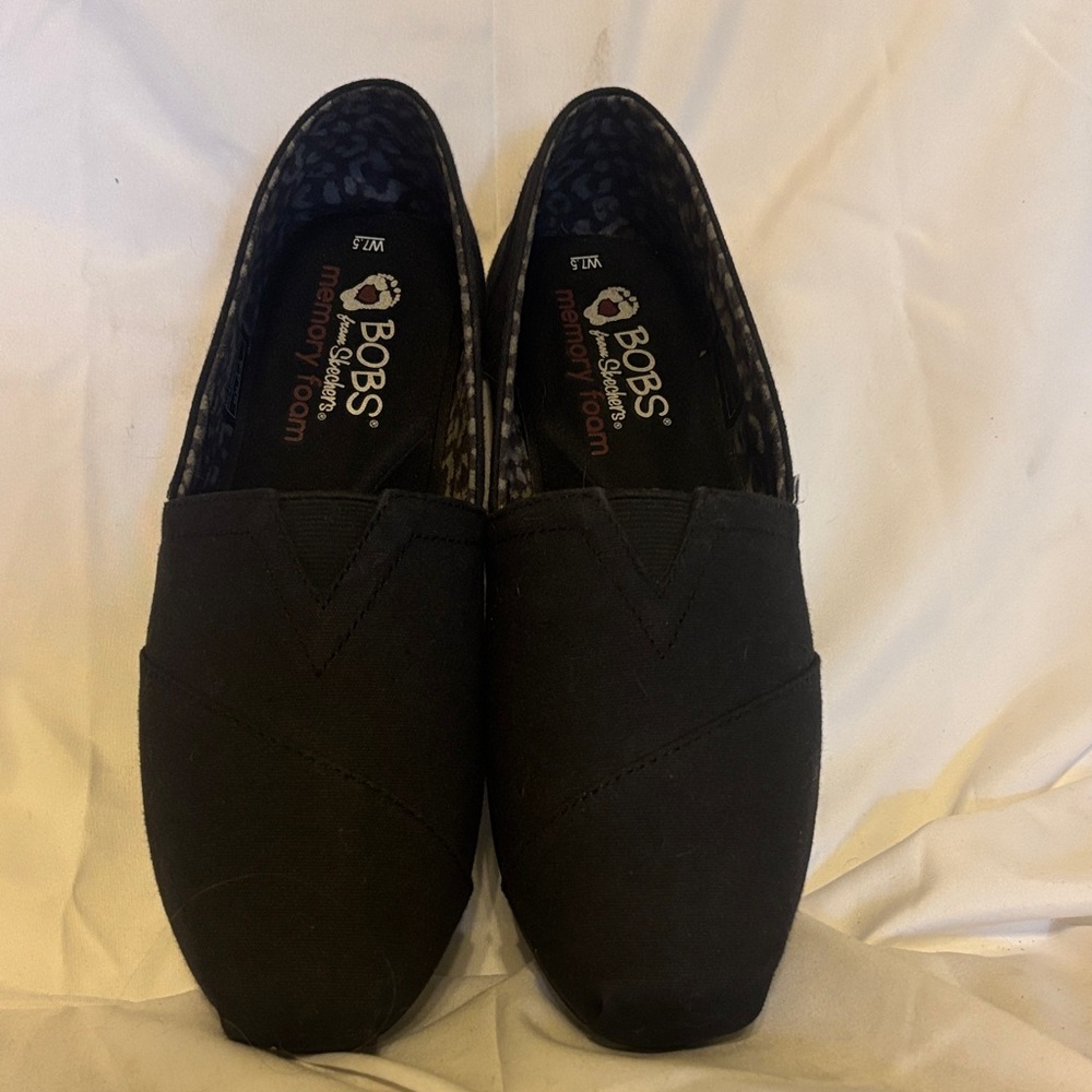 Skechers Women's Black Slip-On Flats